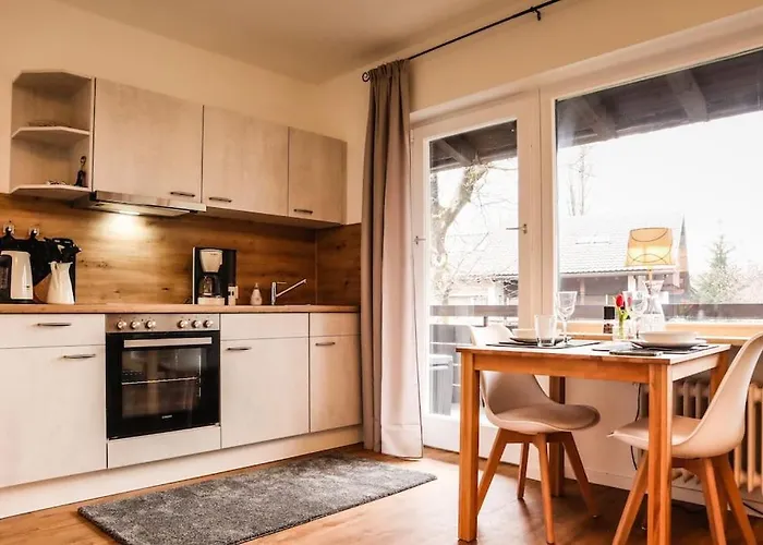 Zentrales Im Alpin-style In Апартаменти *